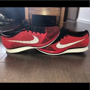 Nike flyknit racer